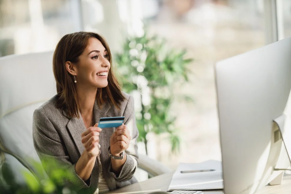  The ease of paying online with UniPayment 